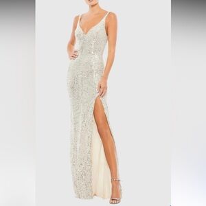 NWT Mac Duggal Sz 0 Silver Sequin Maxi with Scoop Back and Train 26443